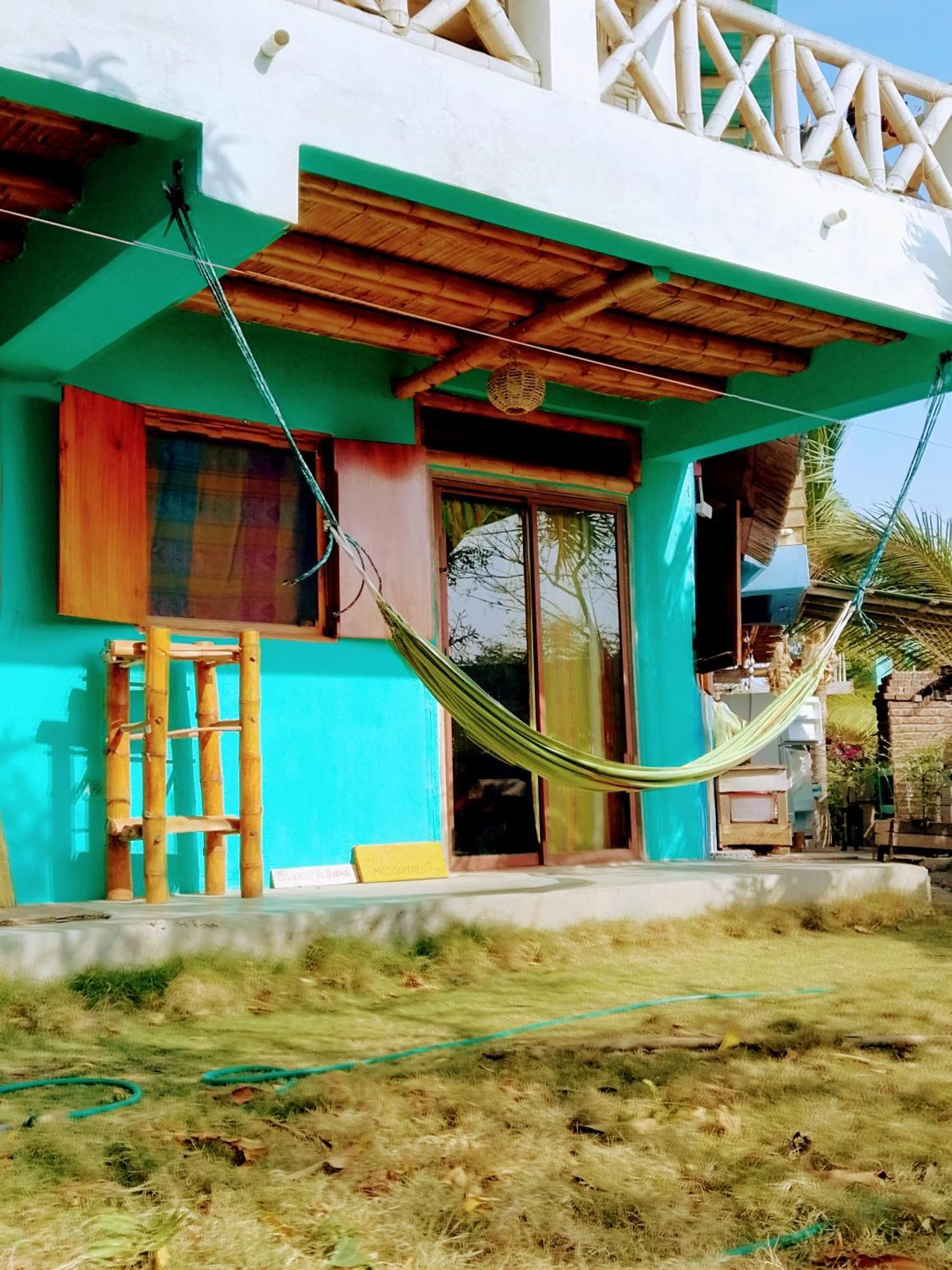 Hostal Puerto Engabao Surf Shelter Camera foto
