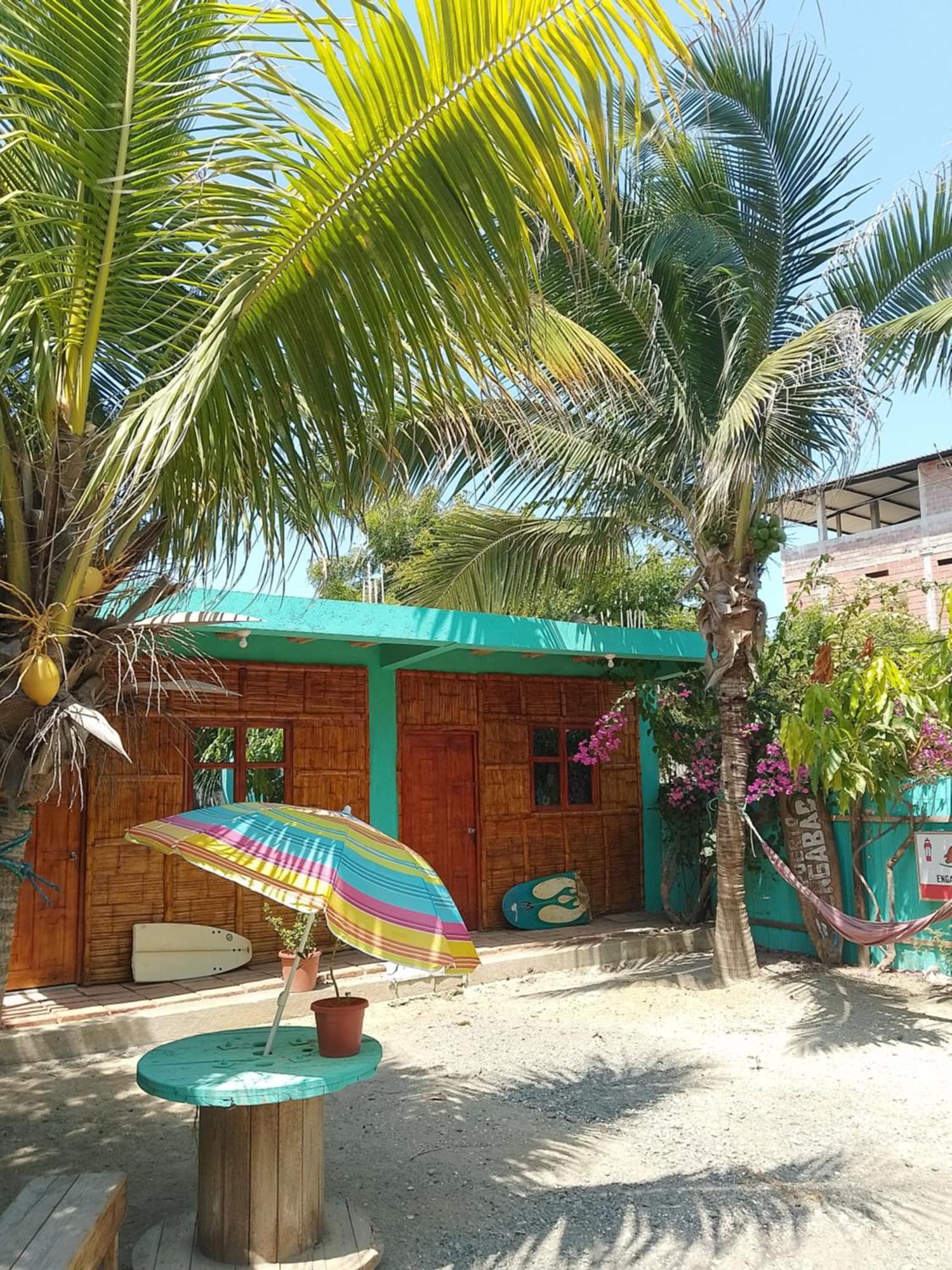 Hostal Puerto Engabao Surf Shelter Esterno foto