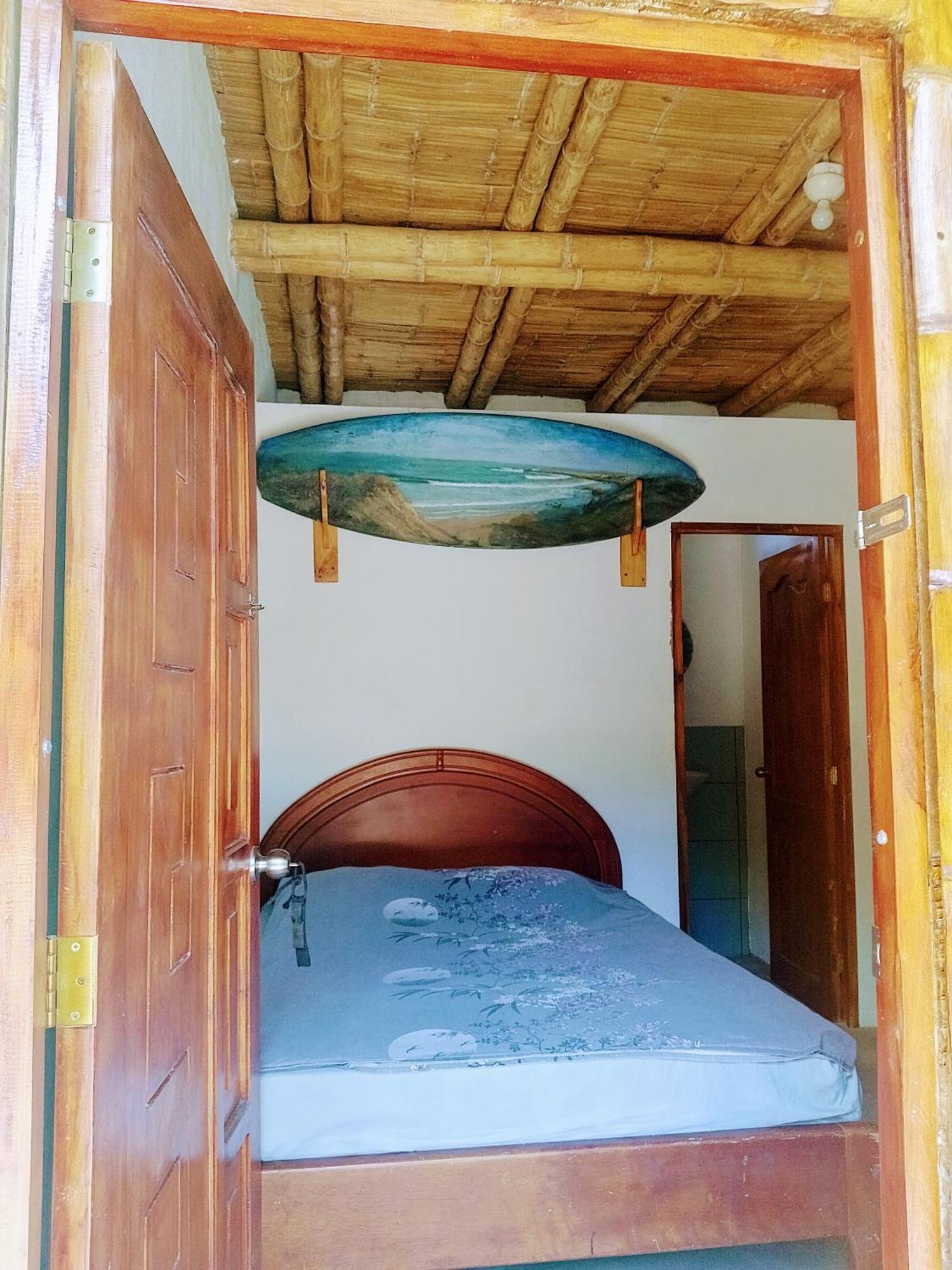Hostal Puerto Engabao Surf Shelter Camera foto