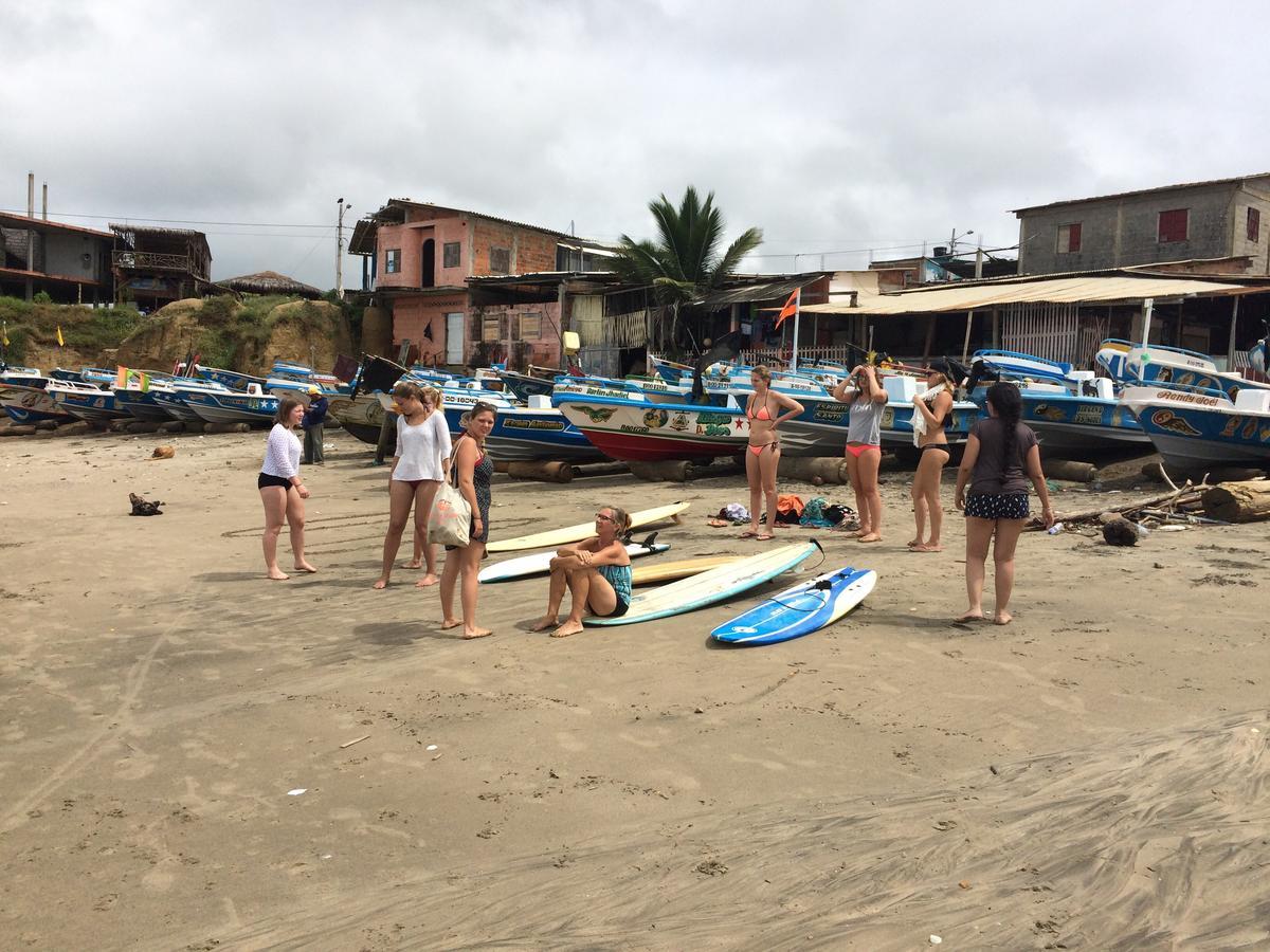Hostal Puerto Engabao Surf Shelter Esterno foto