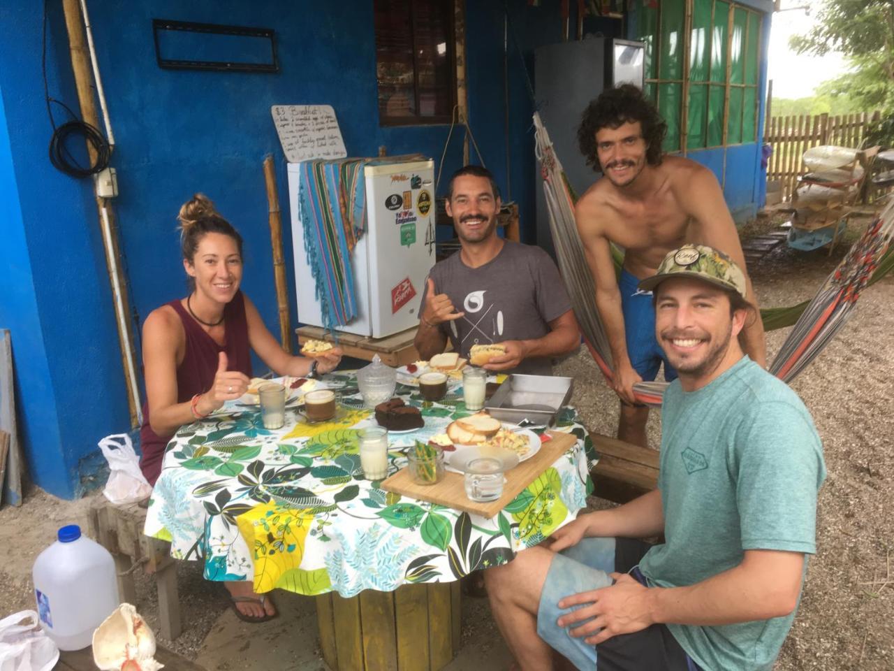 Hostal Puerto Engabao Surf Shelter Esterno foto